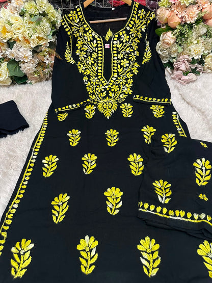 Women’s Black Embroidered Kurta Pant Set | Floral Thread Work Ethnic Co-ord Set