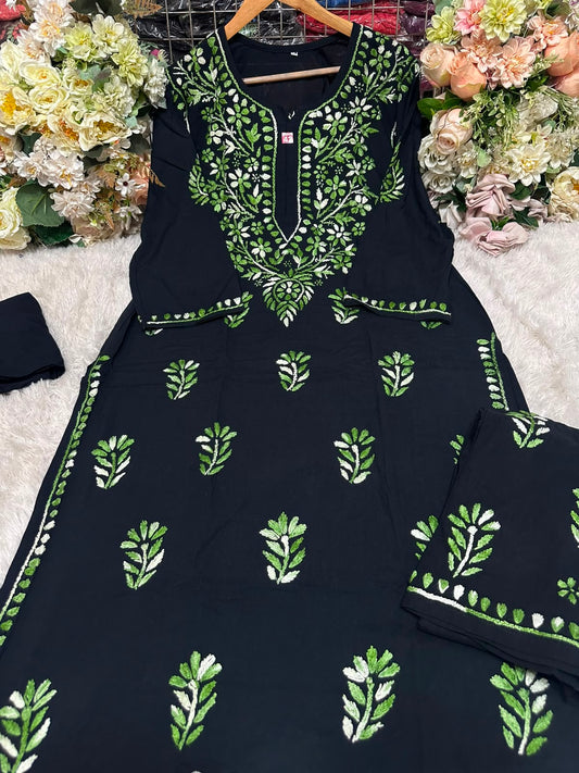 Women’s Black Embroidered Kurta Pant Set | Floral Thread Work Ethnic Co-ord Set
