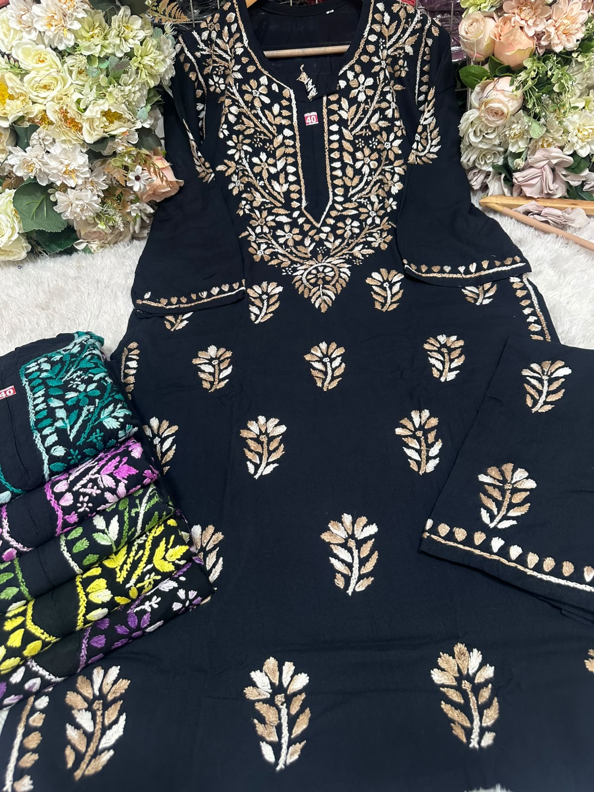 Women’s Black Embroidered Kurta Pant Set | Floral Thread Work Ethnic Co-ord Set