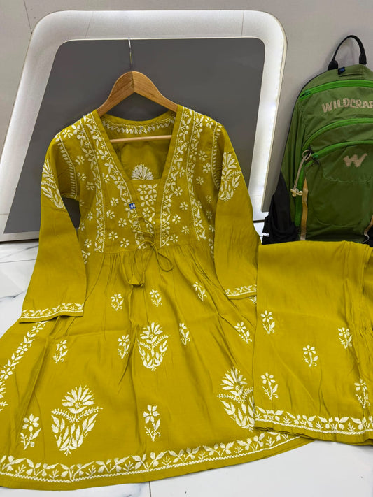 Women’s Floral Embroidered Anarkali Kurta Set with Pants