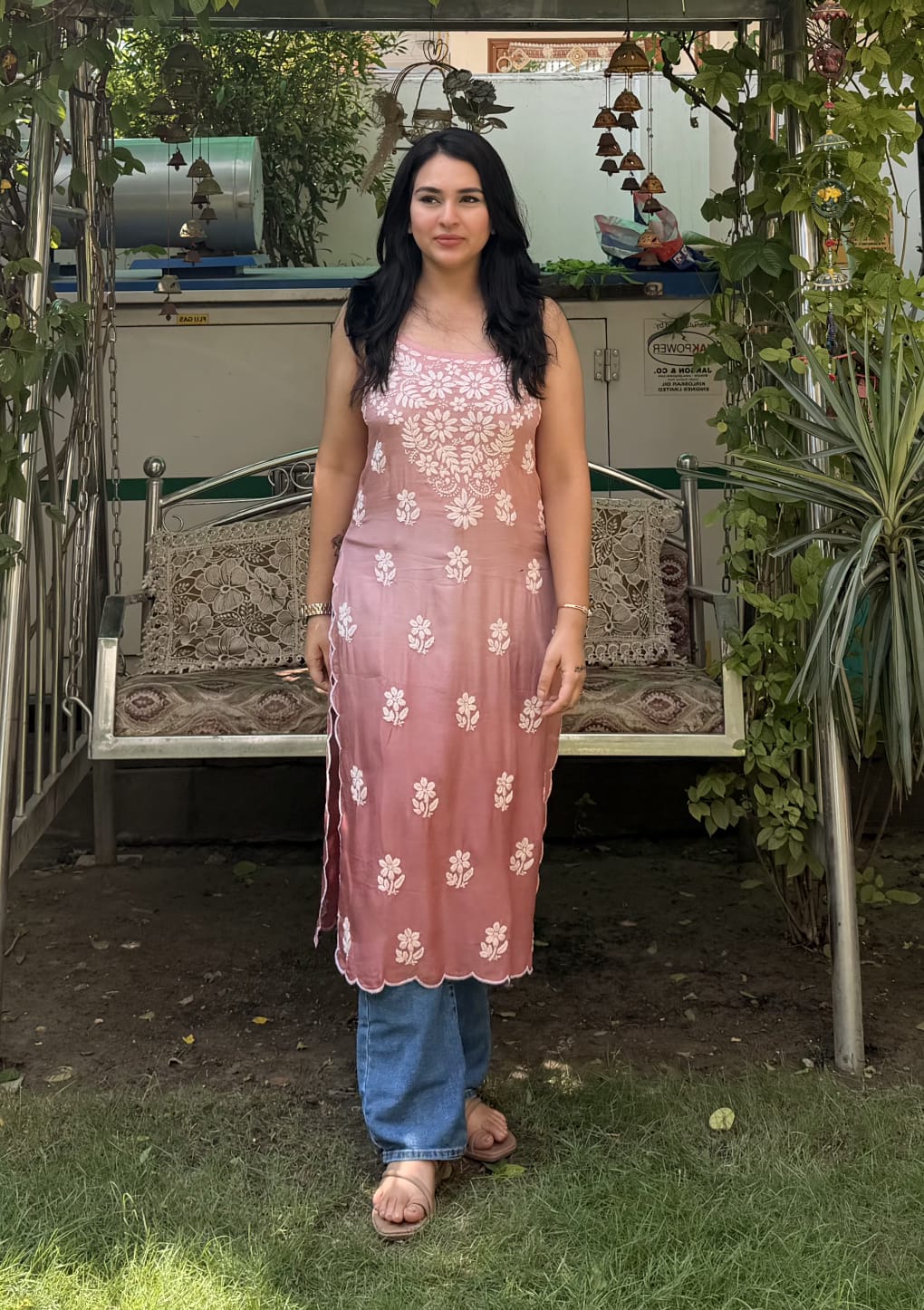 Women’s Floral Ombre Printed Sleeveless Kurta